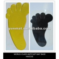 2013 the most papulor PU non slip mat,anti-slip mat,feet shaped car mat